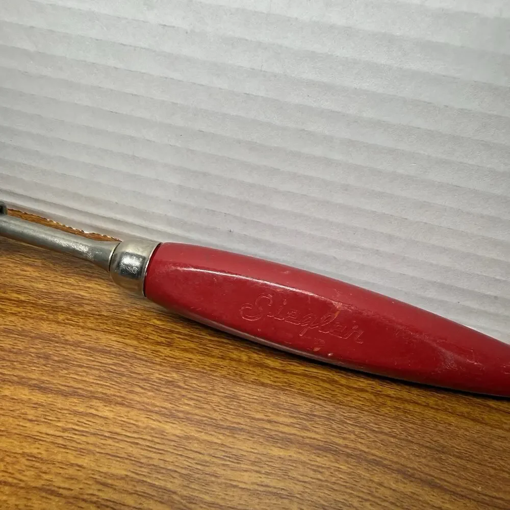 Vintage SIEGLER WARM FLOOR HEATERS Red Wood Handle Whisk 9 1/2” Whirly Whipper